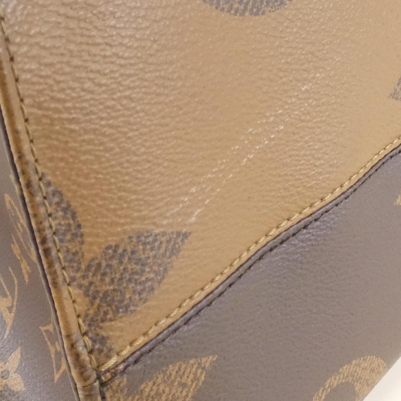 LOUIS VUITTON Monogram Giant On the Go GM M45320 包