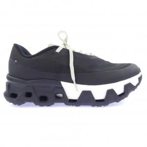 オン On スニーカー