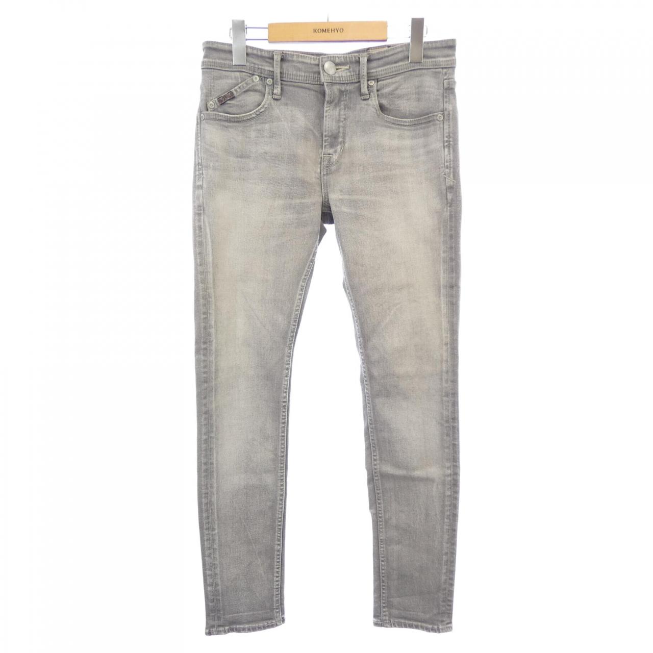 ヤヌーク YANUK パンツ