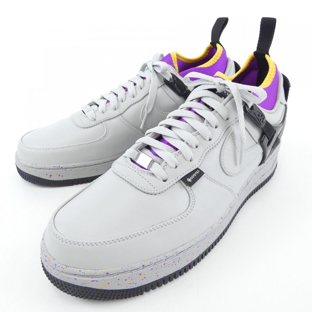 ナイキ NIKE スニーカー