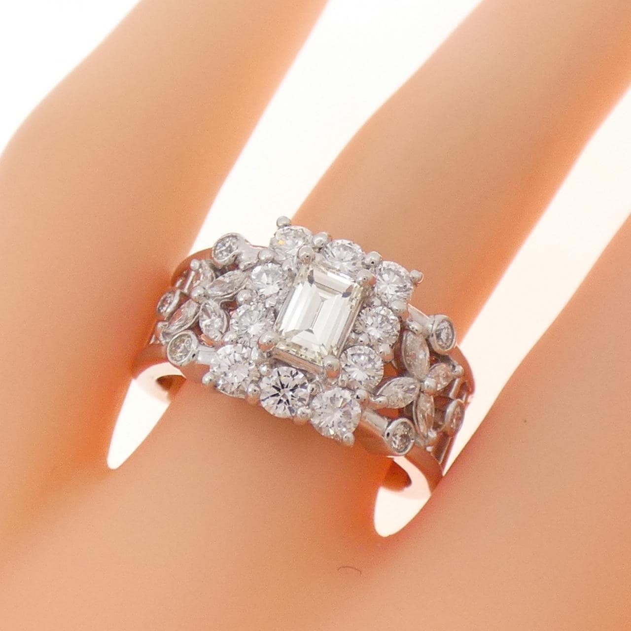 PT900 ダイヤモンド リング 0.506CT