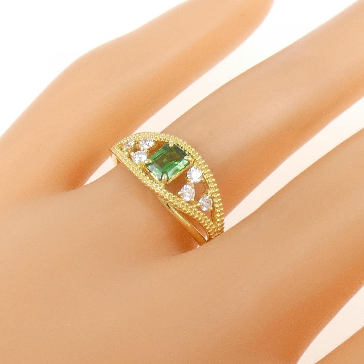 【新品】K18YG グリーンガーネット リング 0.41CT