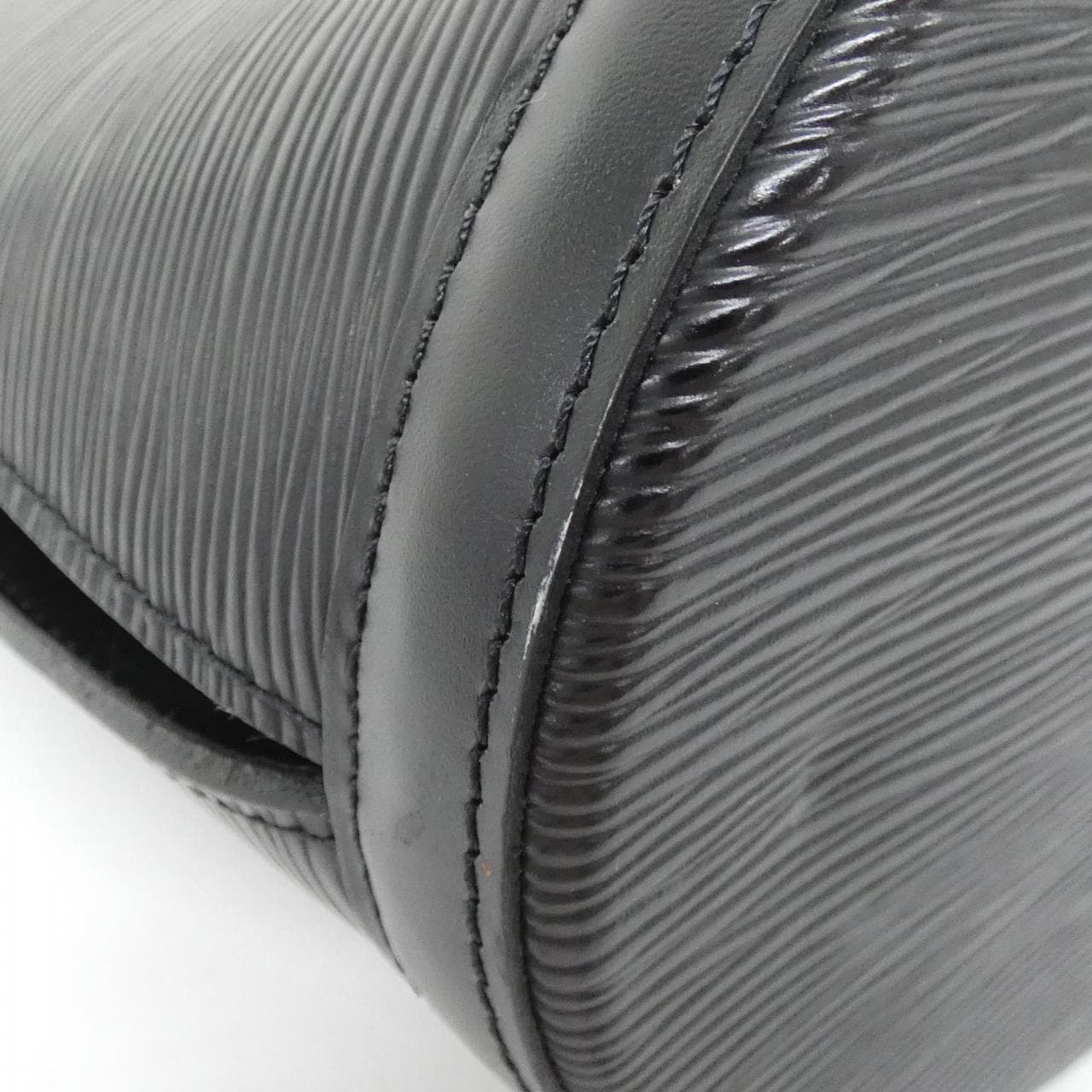 ルイヴィトン エピ クリュニー M52252 ショルダーバッグ