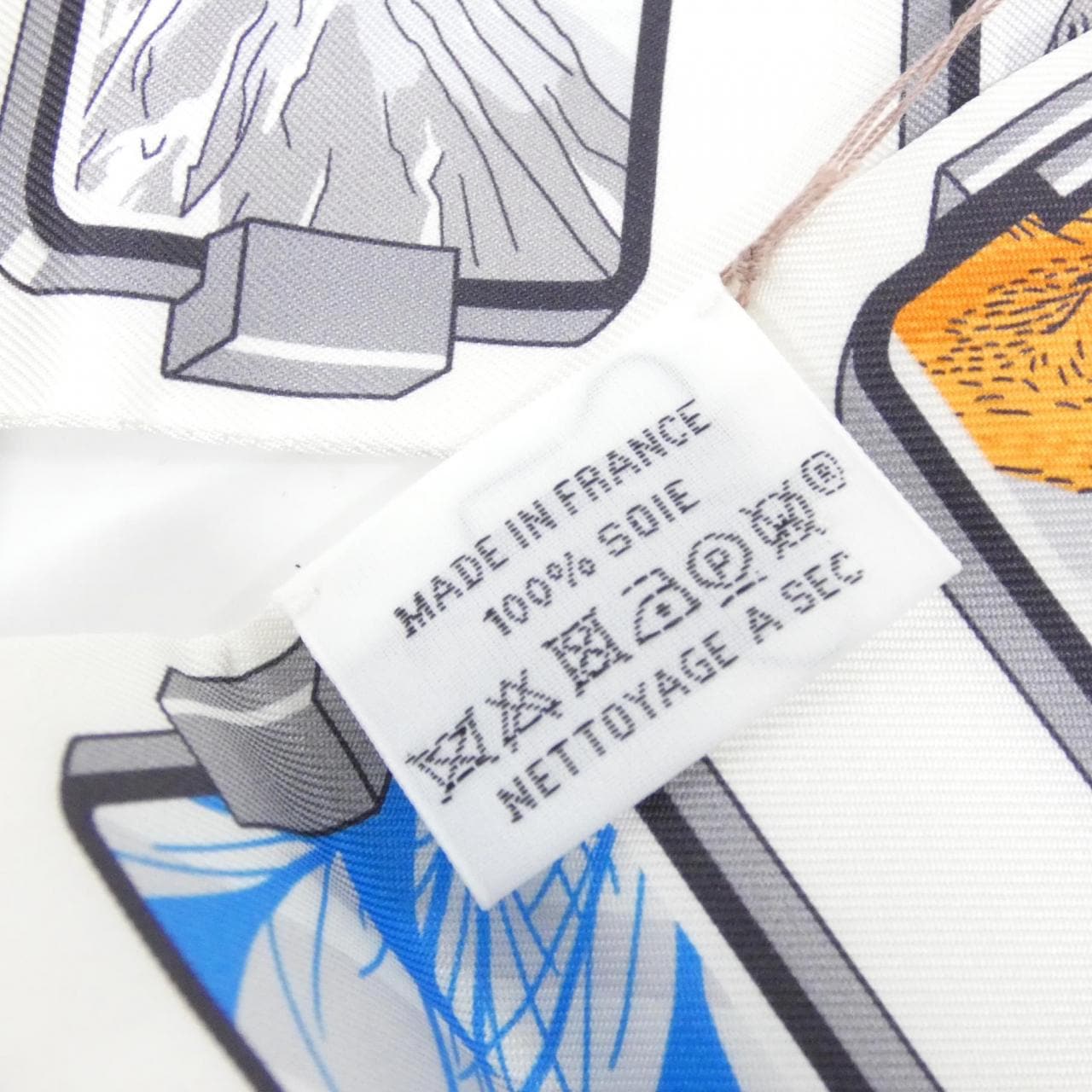 【未使用品】エルメス HERMES STORY ツイリー 063875S スカーフ