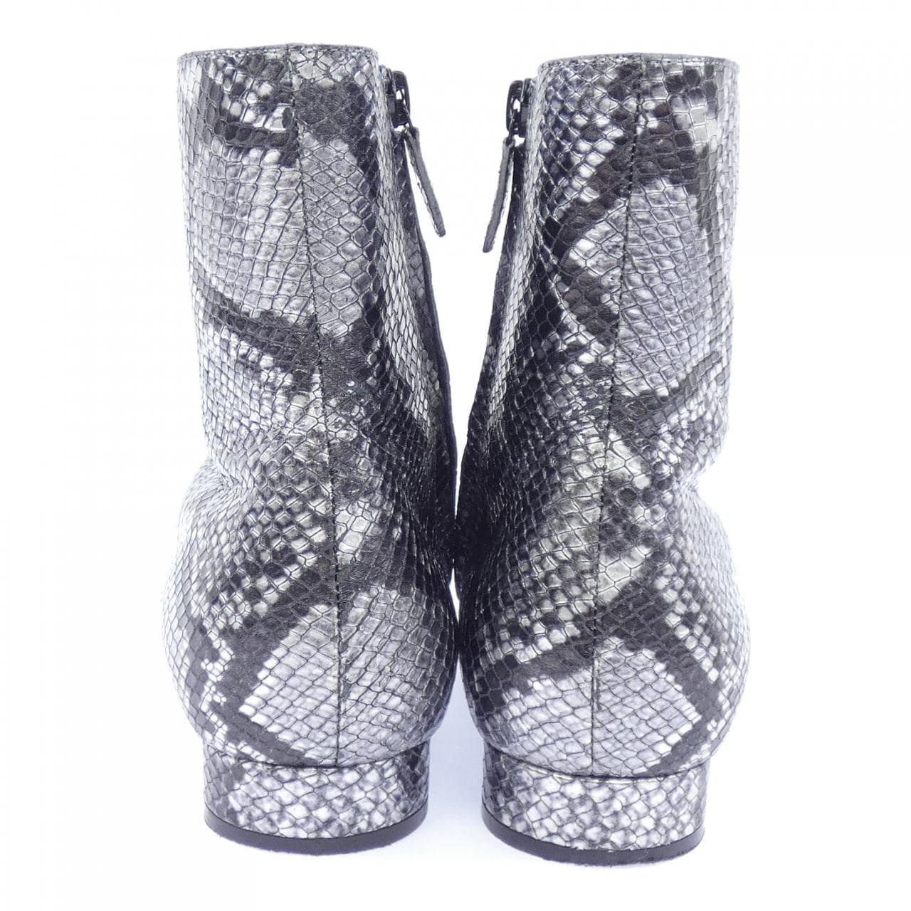 バレンシアガ BALENCIAGA 591010 ブーツ