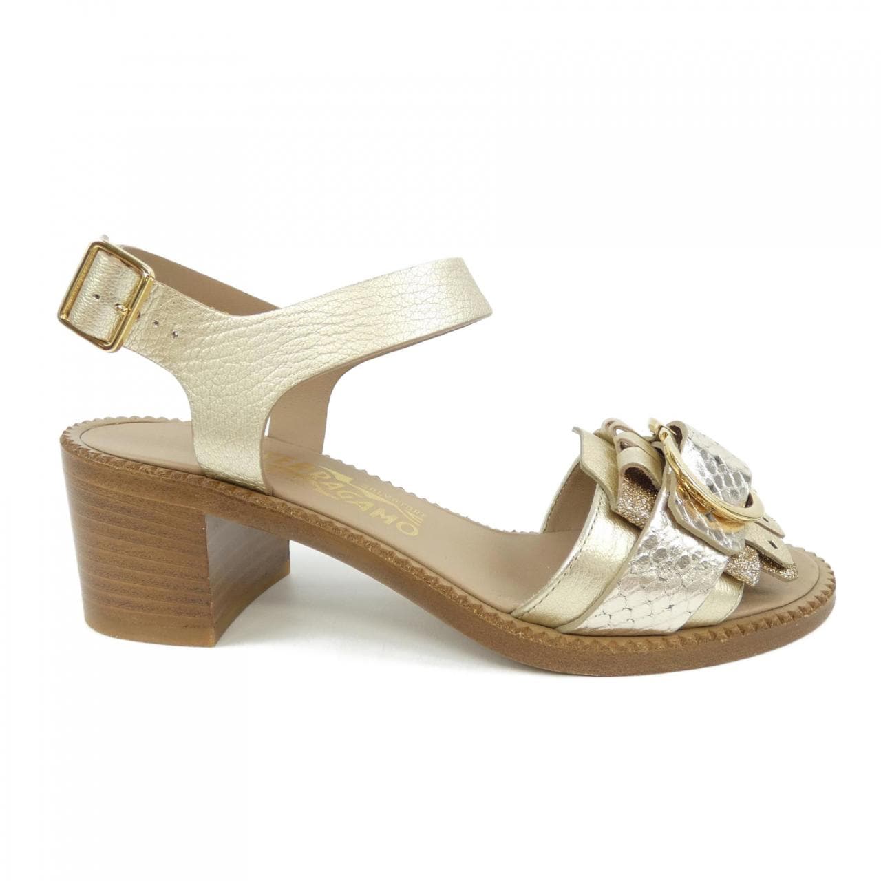 サルヴァトーレフェラガモ SALVATORE FERRAGAMO サンダル