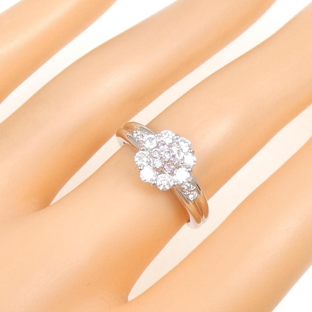 PT900 フラワー ピンクダイヤモンド リング 0.11CT