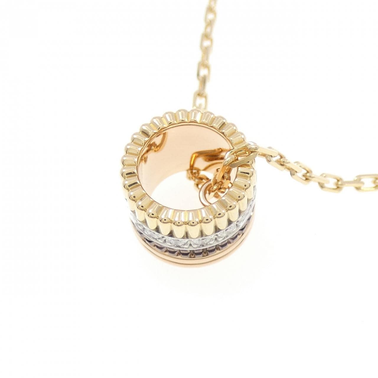 ブシュロン キャトル クラシック ラージ ネックレス