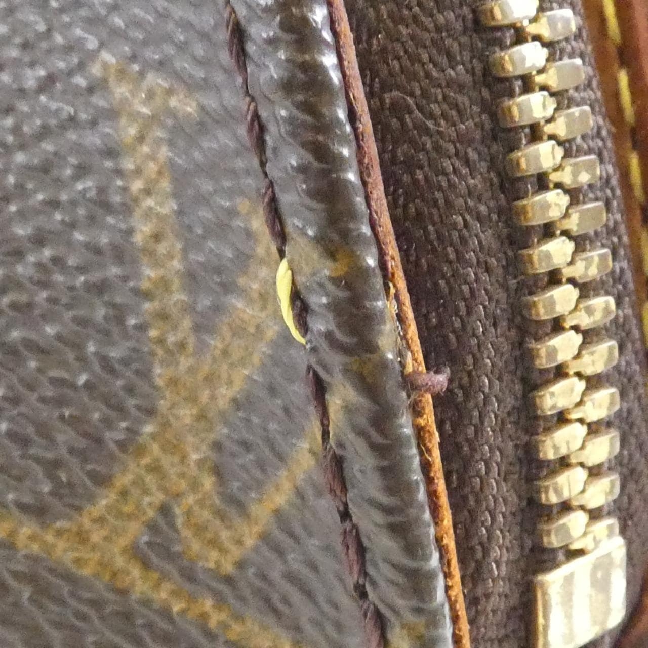 ルイヴィトン モノグラム エリプス MM M51126 バッグ