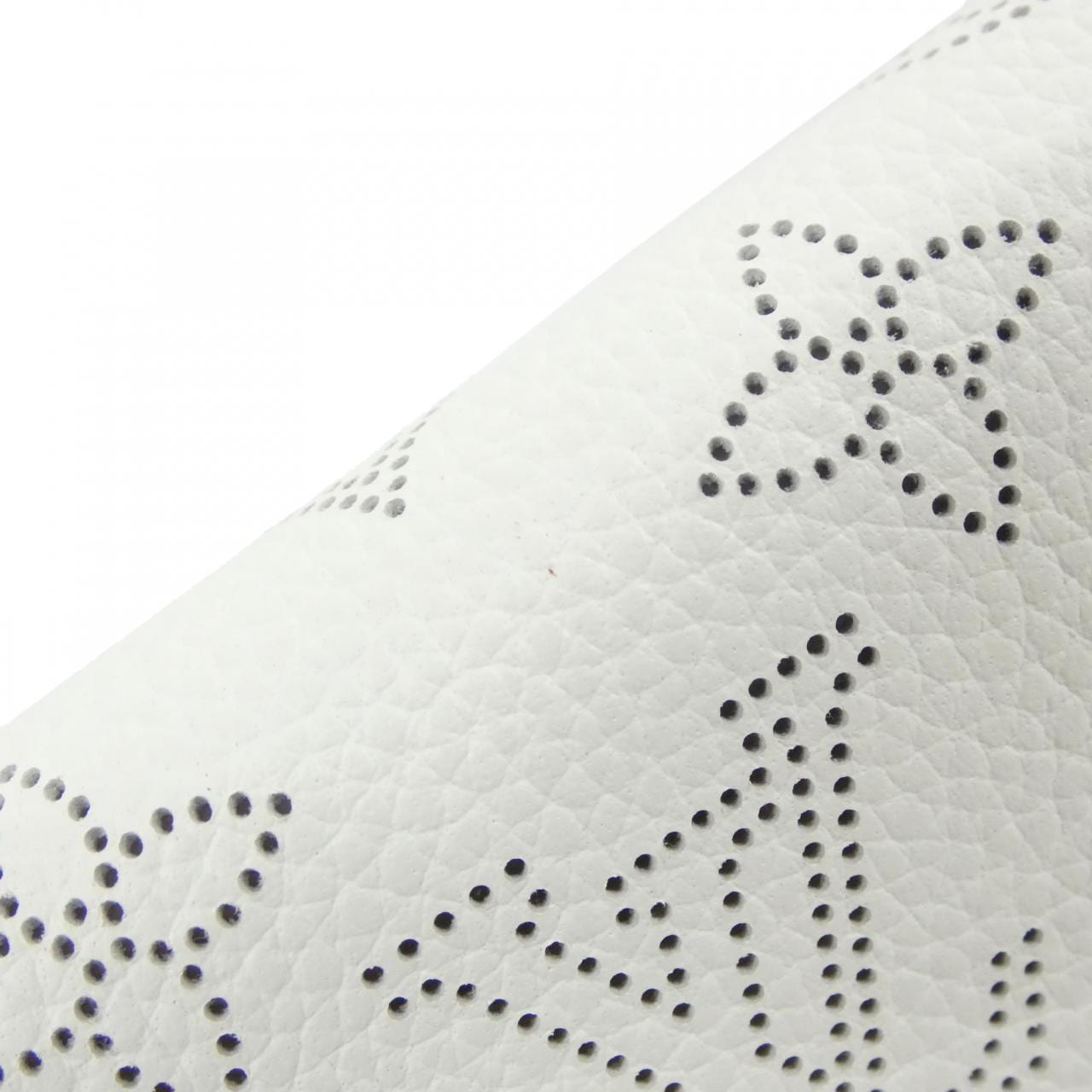 ルイヴィトン マヒナ ポルトフォイユ イリス XS M82365 財布