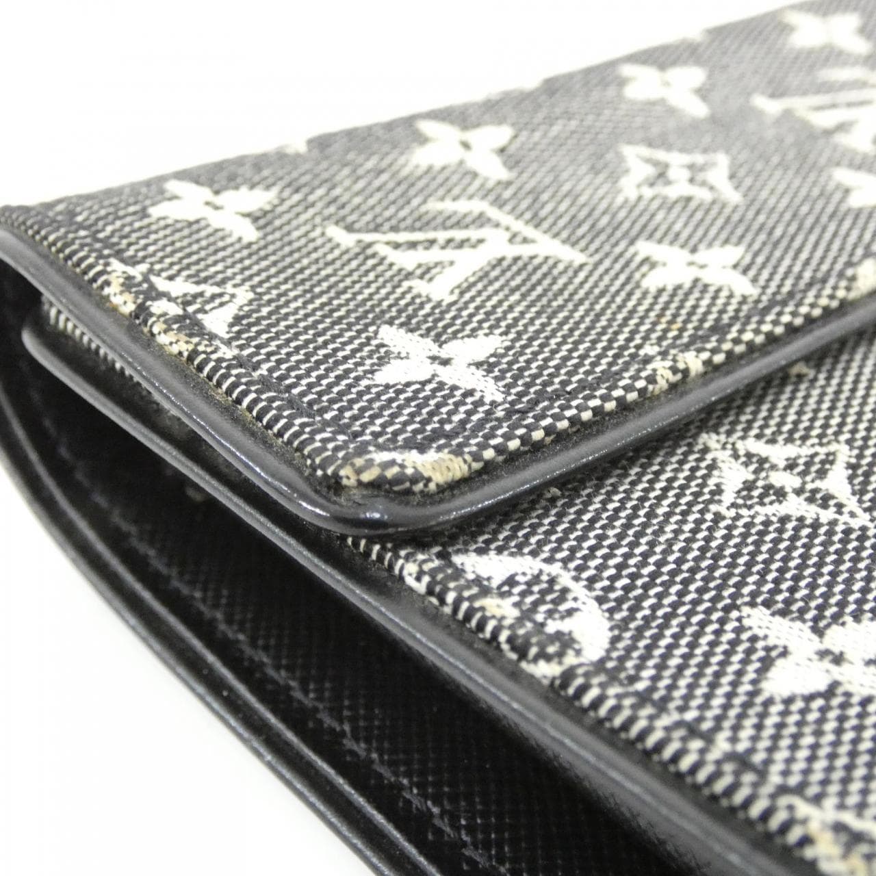 ルイヴィトン モノグラム ミニ ポルト ビエ カルト クレディ モネ M92434 財布