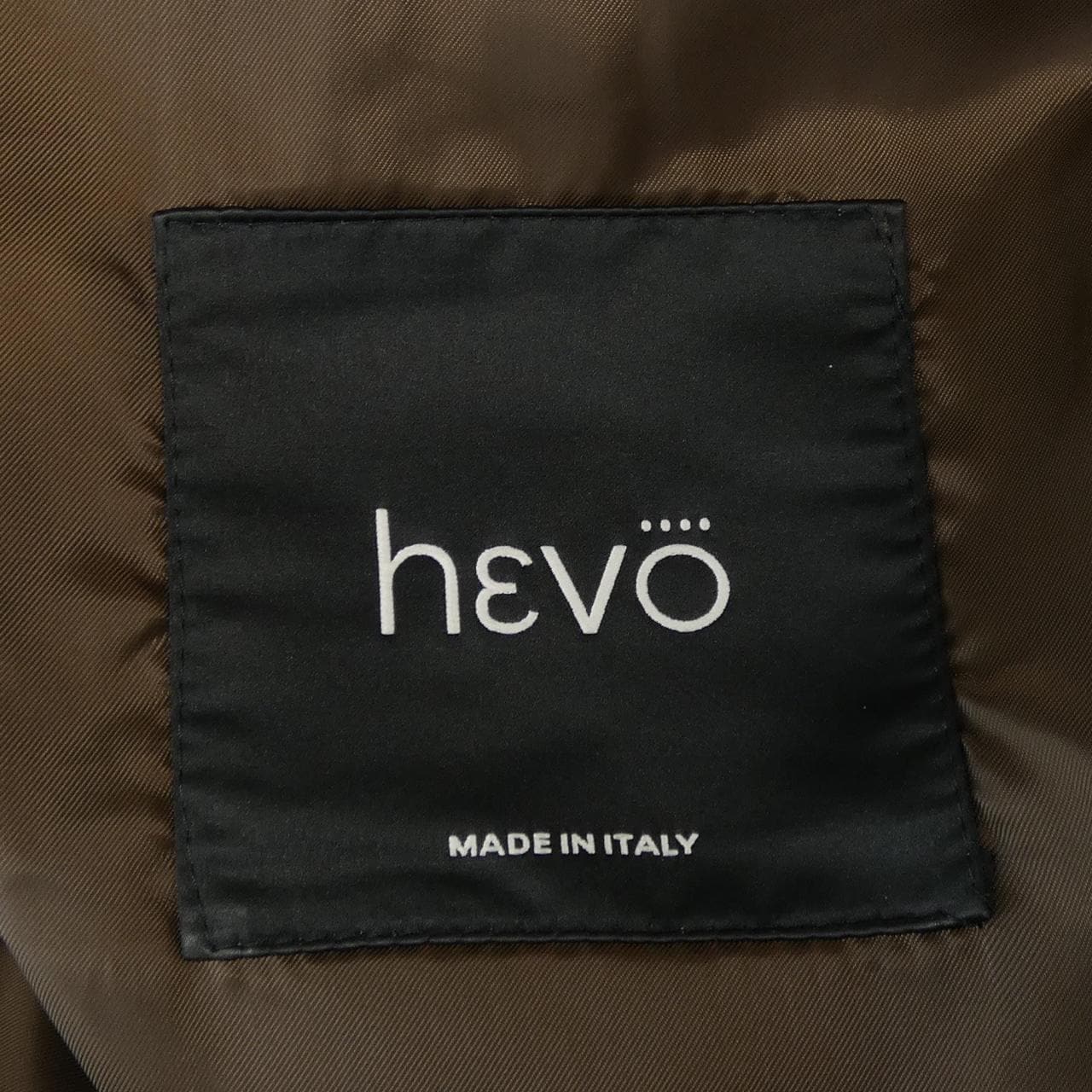 イーヴォ HEVO コート