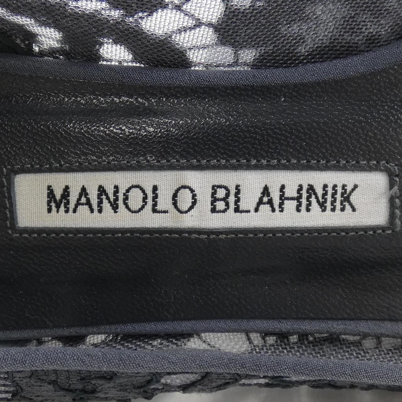 マノロブラニク MANOLO BLAHNIK フラットシューズ