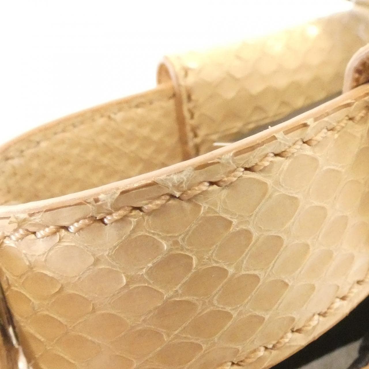 FENDI Peekaboo 8BN226 M5X 包