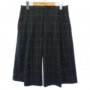 トーガ TOGA TV31-FF310 ショートパンツ