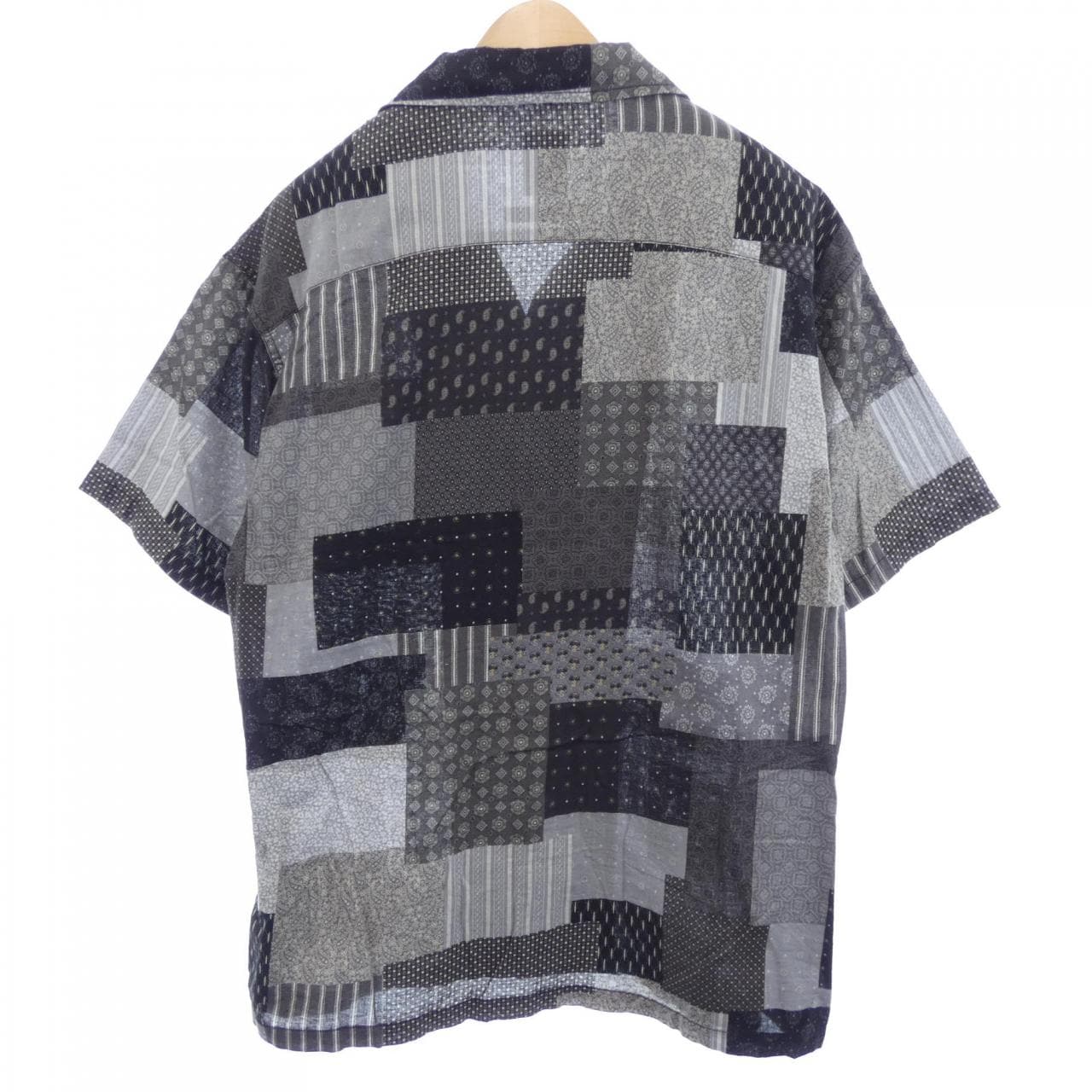 LIBERAIDERS S／Sシャツ