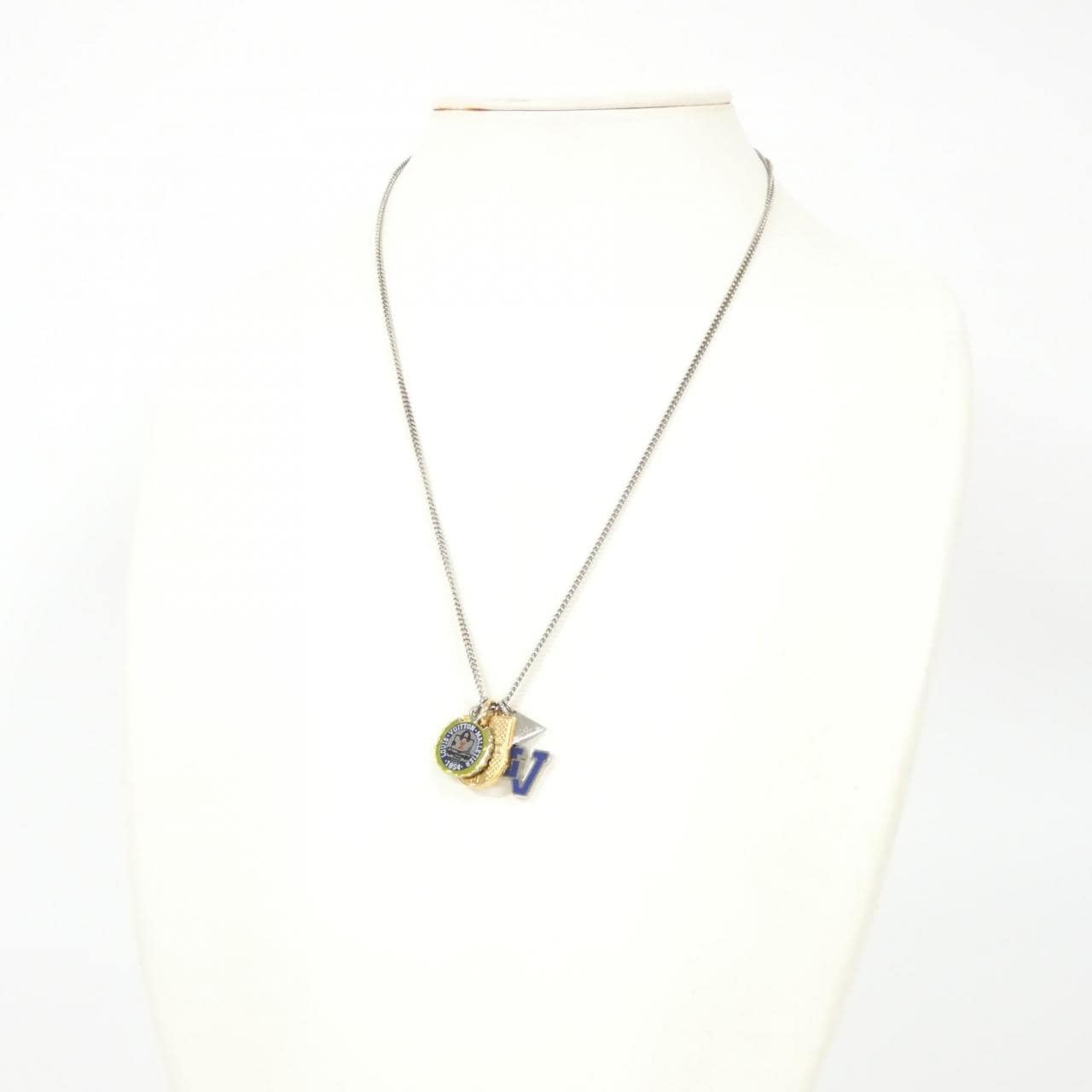 ルイヴィトン コリエ チャームズ LVリーグ LVイニシャル M61996 ネックレス