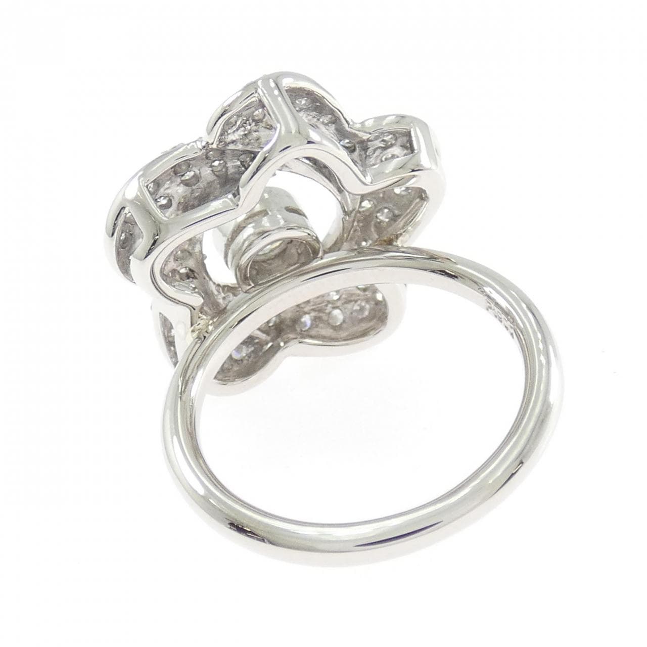 PT900 ダイヤモンド リング 0.77CT