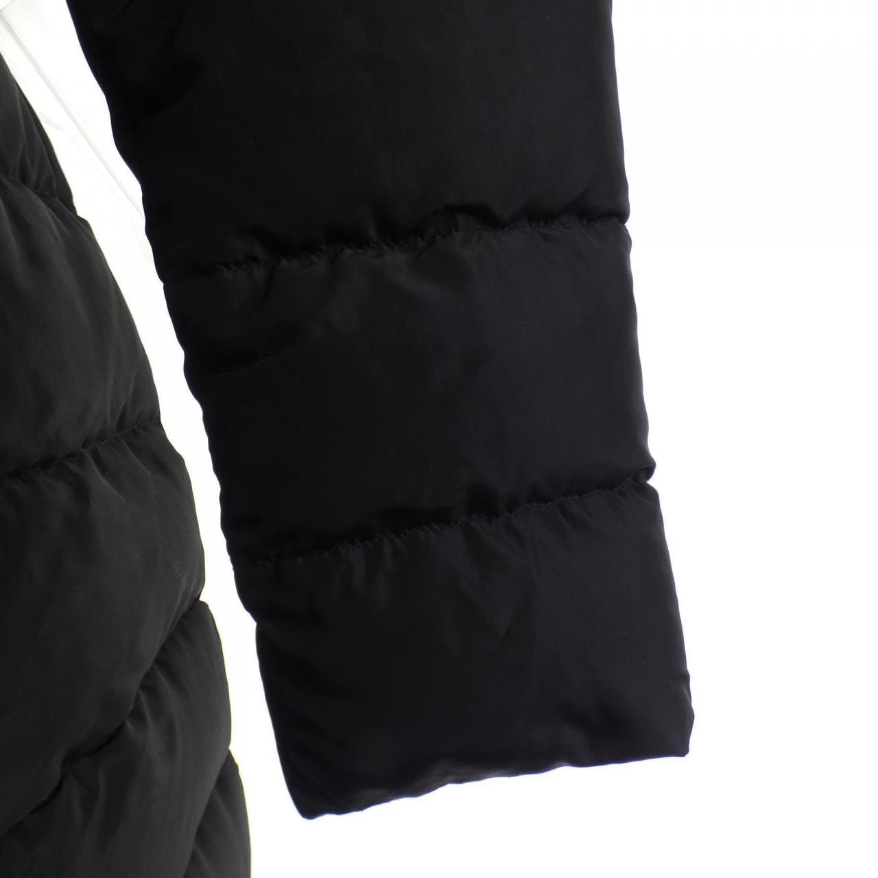 プラダ PRADA トライアングルロゴ 290364 R212 1060 ダウンコート