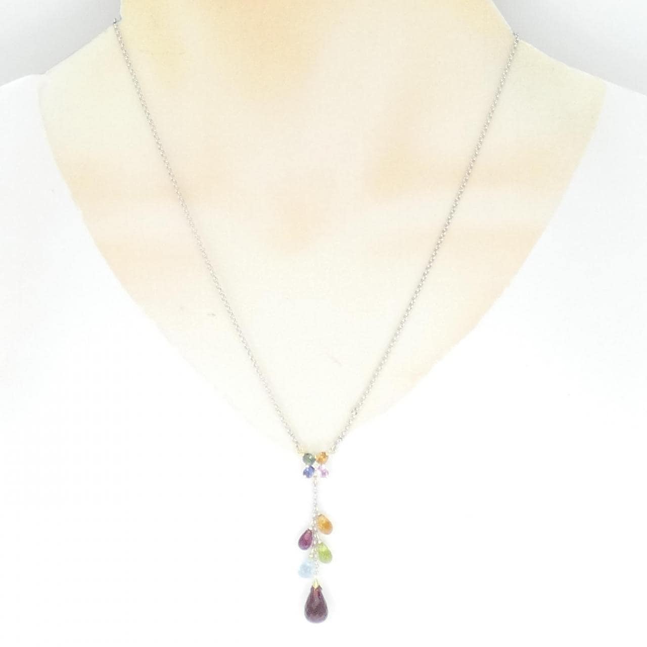 K18WG/K18YG colored stone necklace diffusion treatment not tested
