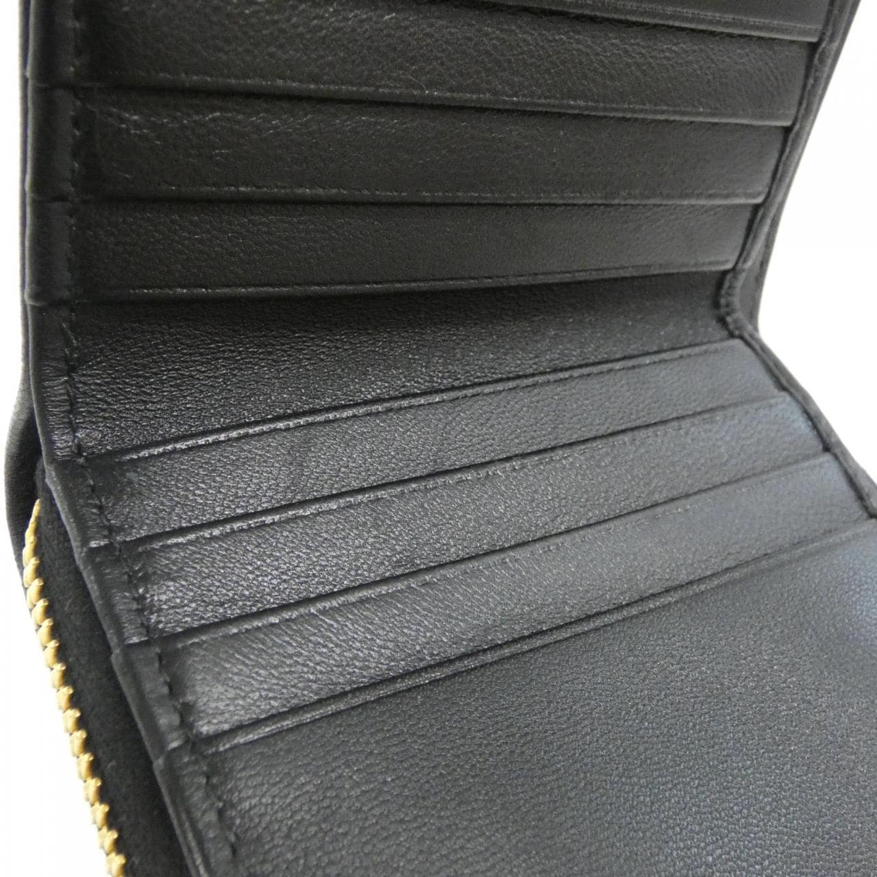 ミュウミュウ 5ML522 財布