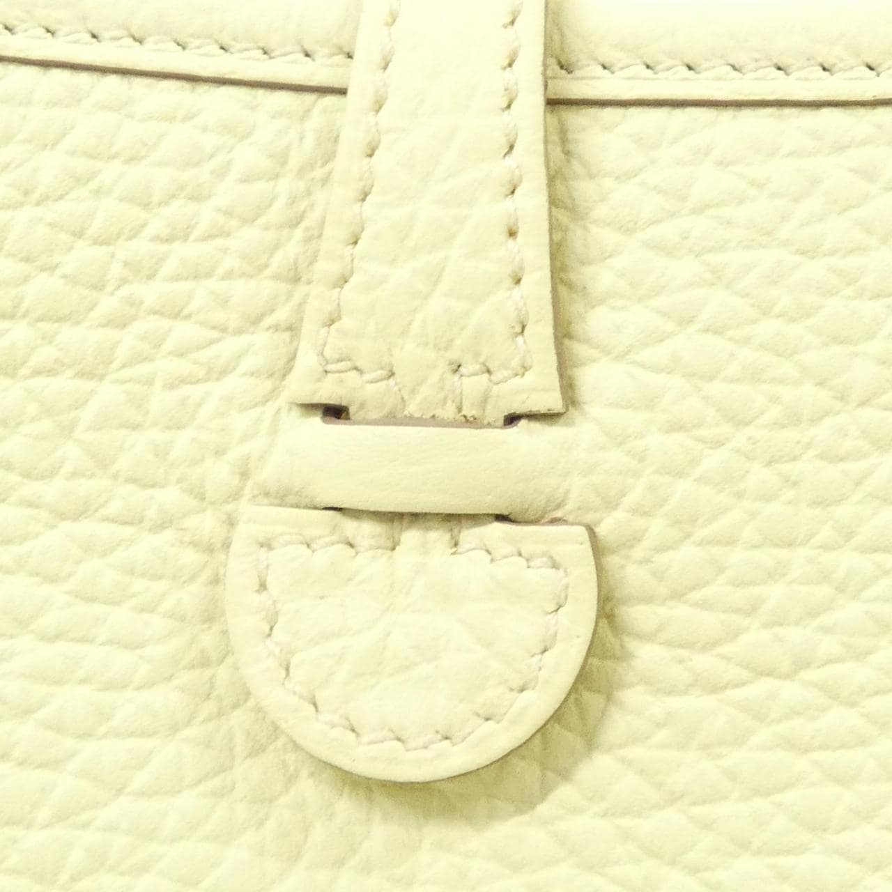 【未使用品】エルメス エヴリン アマゾン 16cm 069426CK ショルダーバッグ コメ兵｜エルメス エヴリン アマゾン 16cm 069426CK ショルダーバッグ