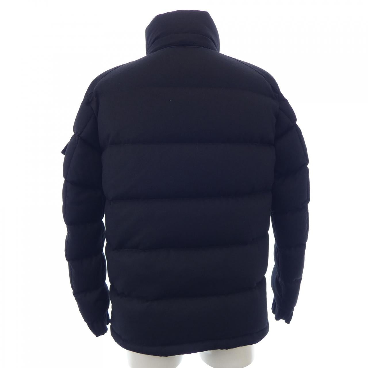 モンクレール MONCLER ダウンジャケット