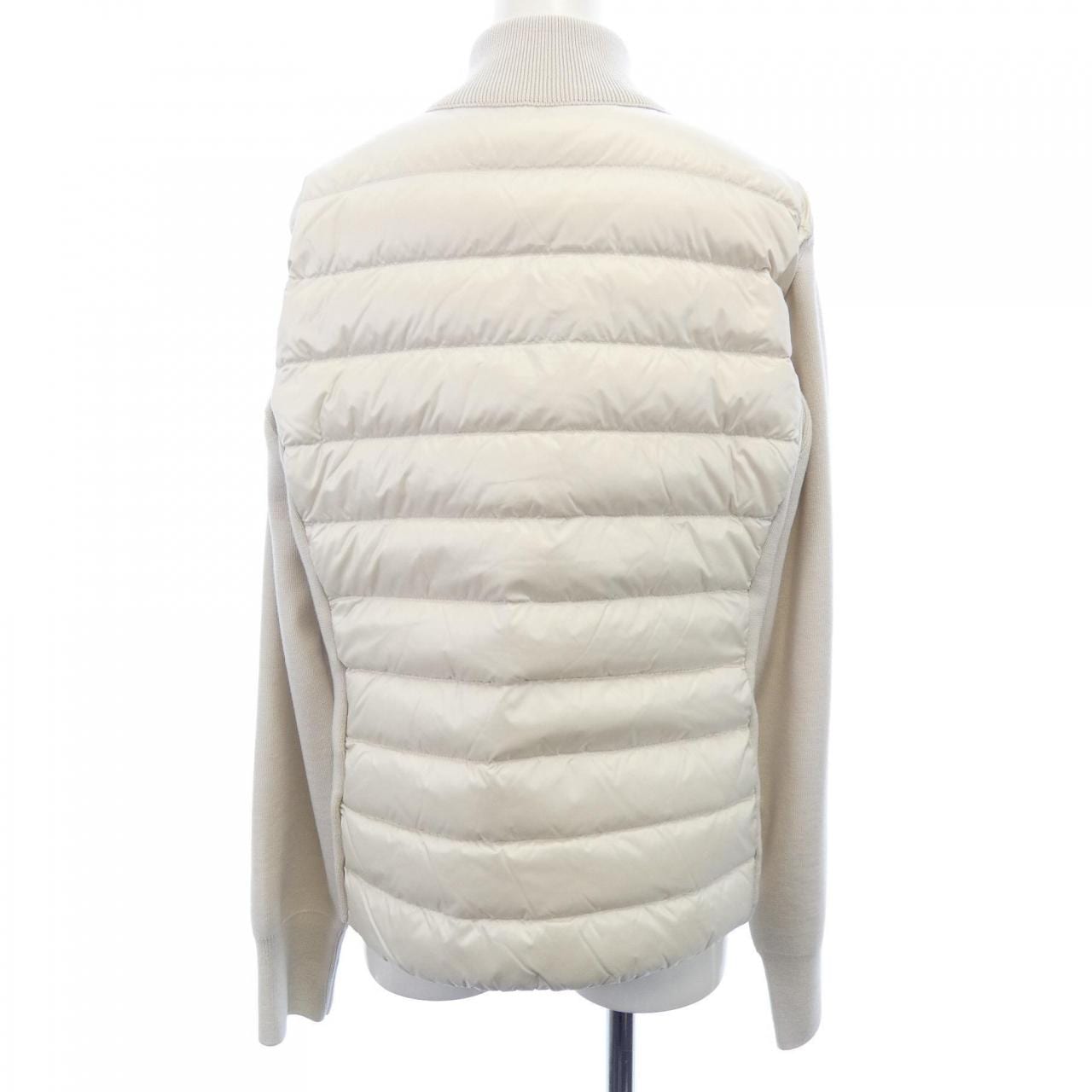 モンクレール MONCLER 20939B00023 ダウンジャケット