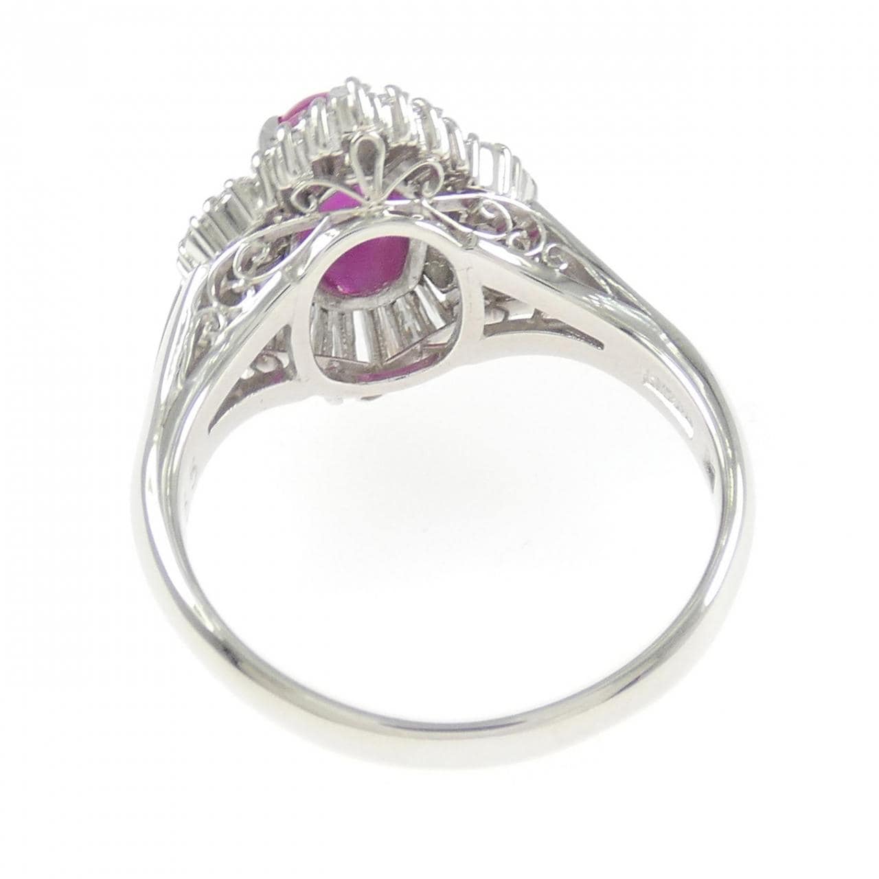 PT900 Star Ruby Ring 1.47CT