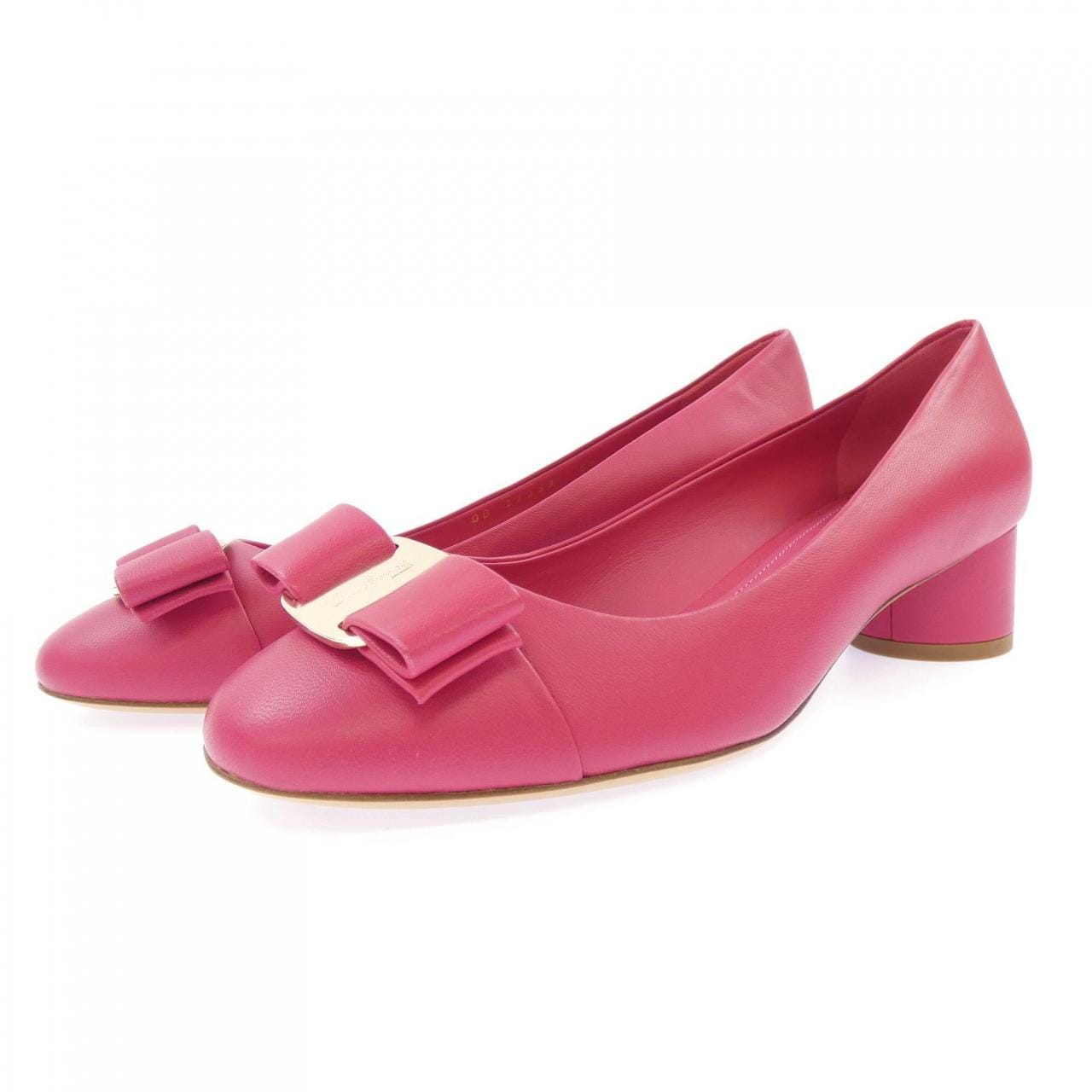 フェラガモ FERRAGAMO パンプス