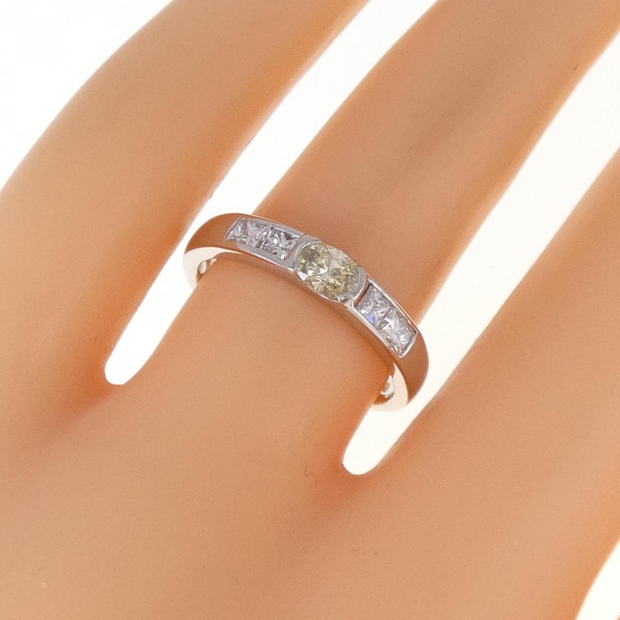 PT ダイヤモンド リング 0.58CT
