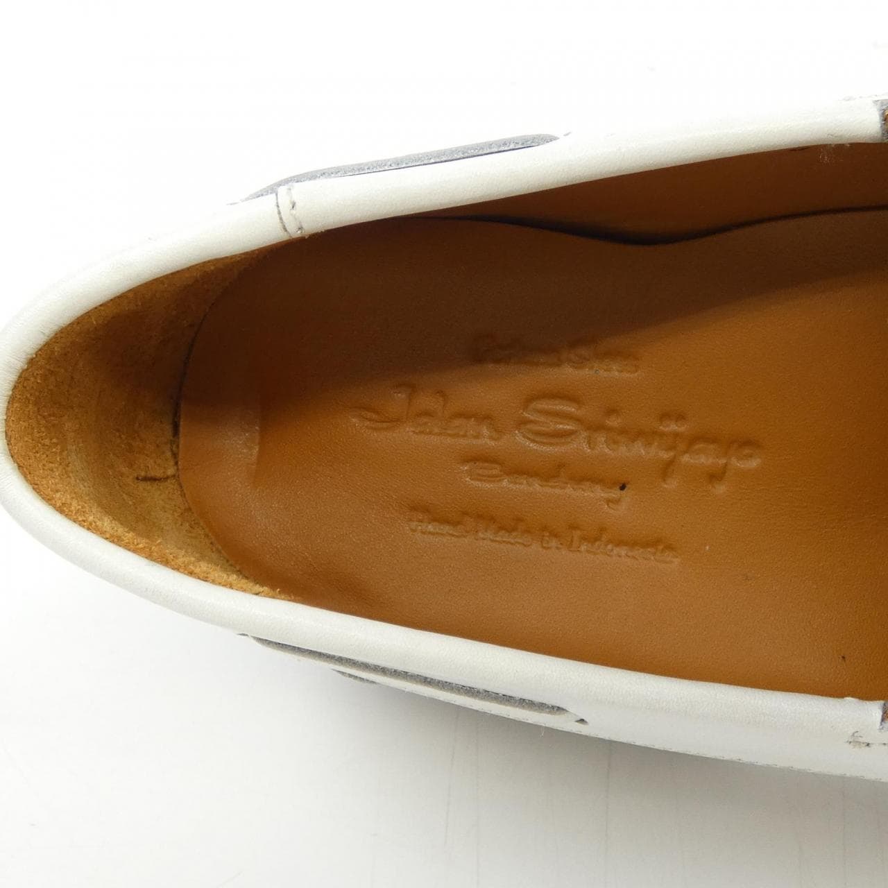 ジャランスリウァヤ JALAN SRIWIJAYA シューズ