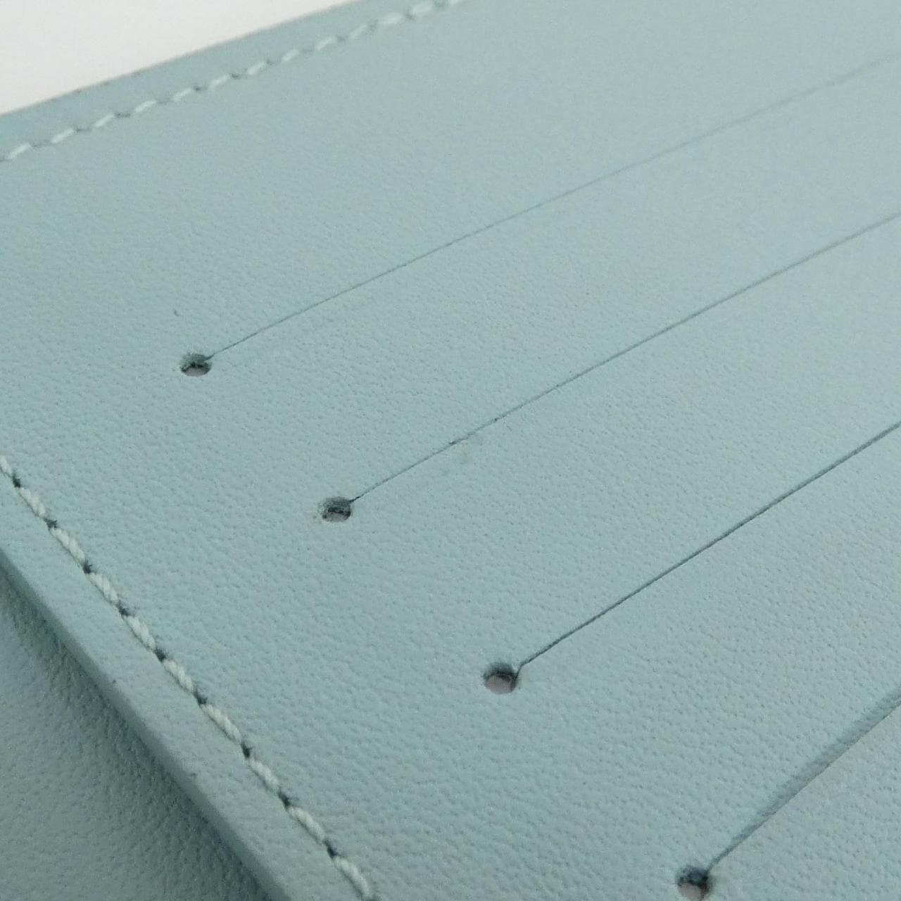 ルイヴィトン LVヴェルティカル ウォレット M81367 財布