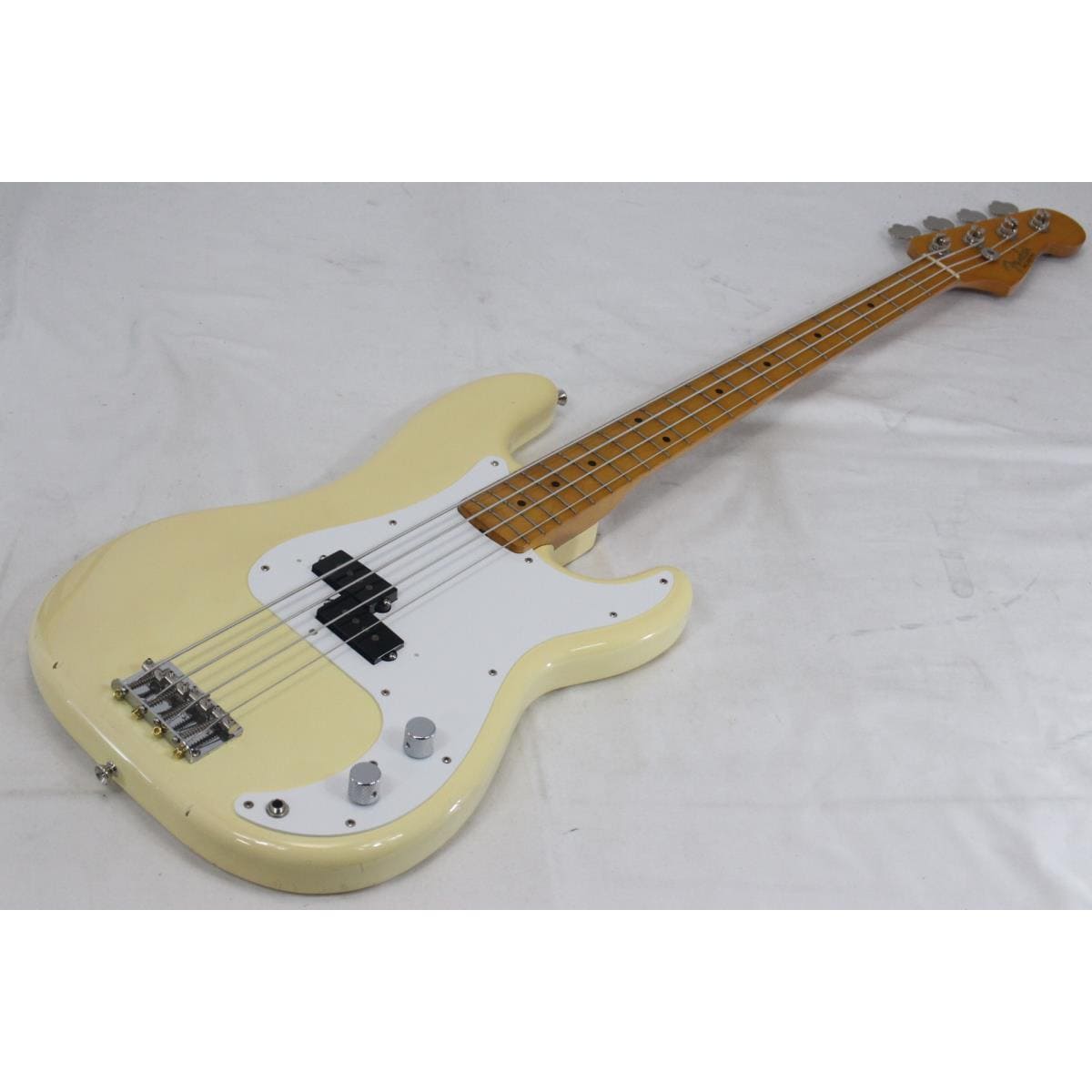 FENDER JAPAN PB57-55