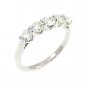 ジーエスティービー ダイヤモンド リング 0.77CT