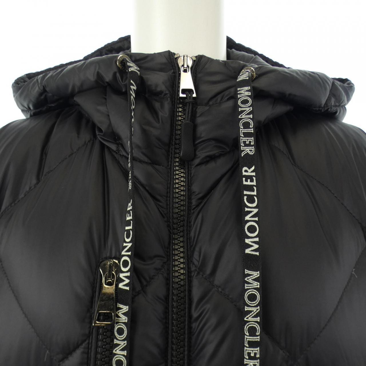 モンクレール MONCLER ダウンコート