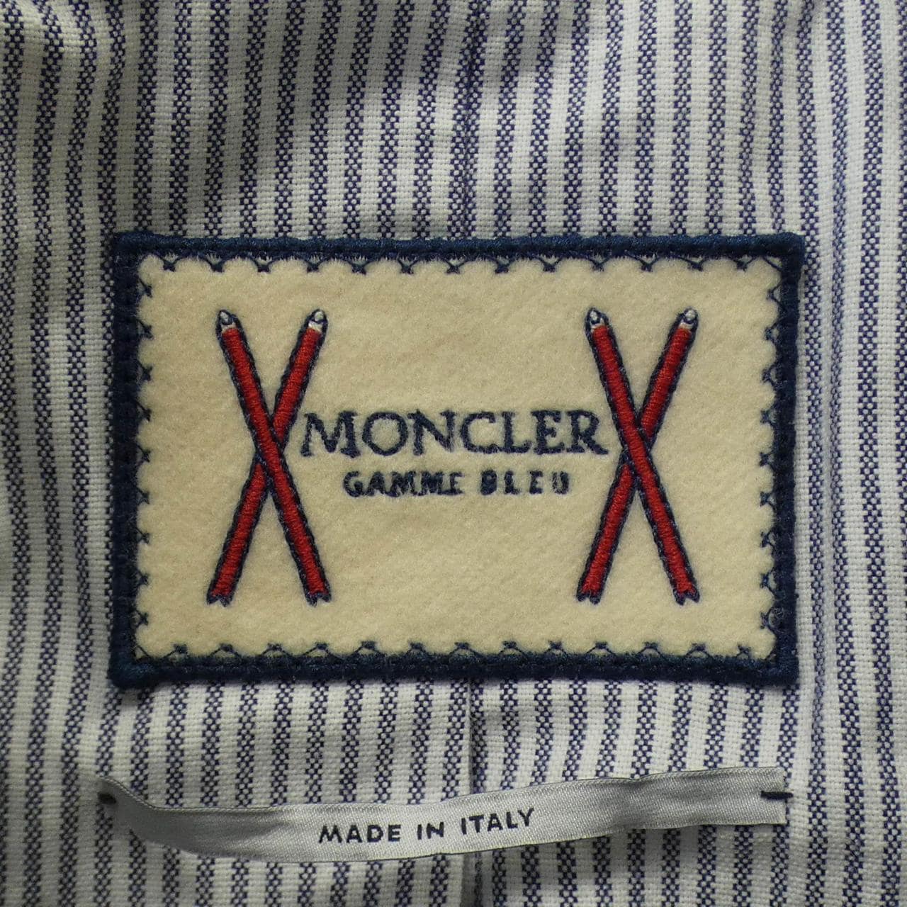 モンクレールガムブルー MONCLER GAMMEBLEU ダウンジャケット