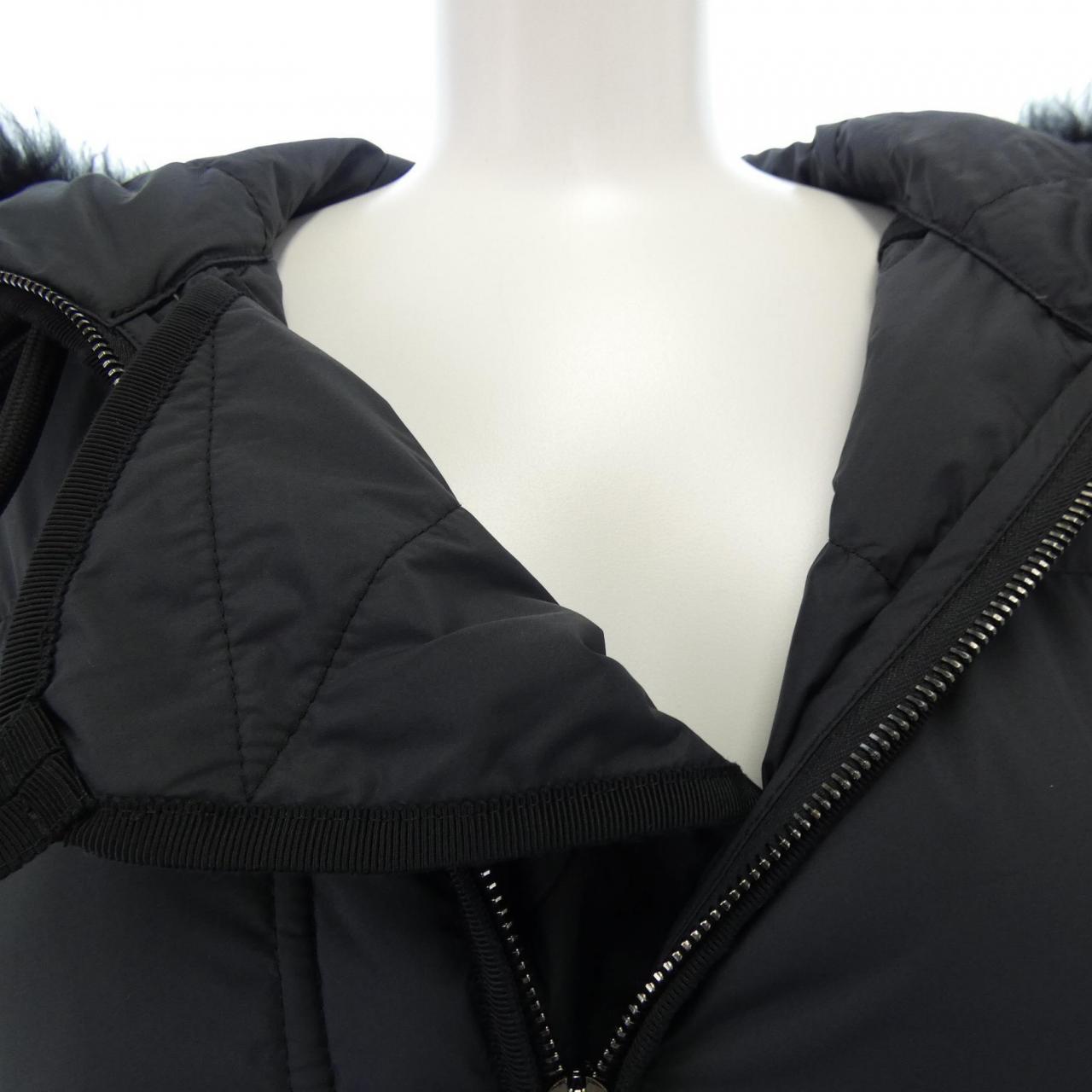 モンクレール MONCLER LOCUSTELLE ダウンジャケット