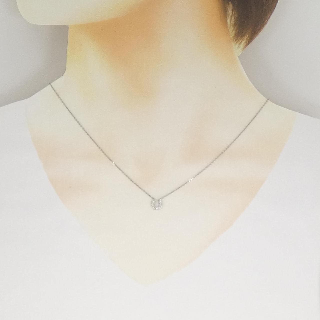 ヴァンドーム ホースシュー ダイヤモンド ネックレス