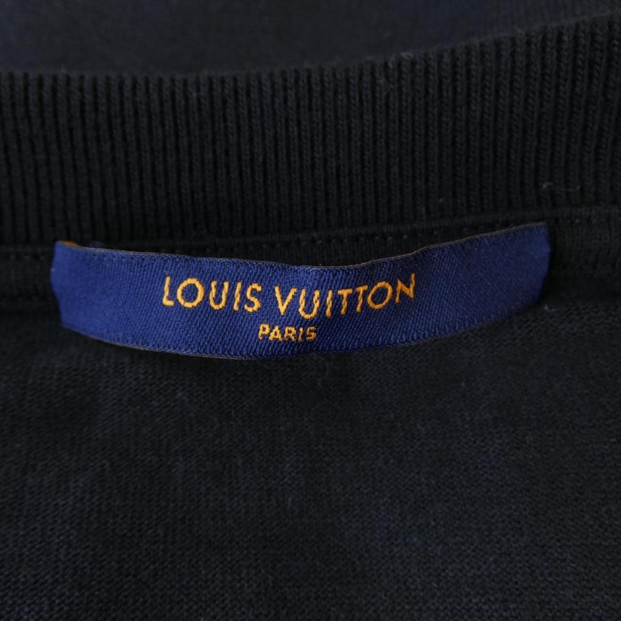 ルイヴィトン LOUIS VUITTON LVスプレッドエンブロイダリーTシャツ HNY14WNPL Tシャツ