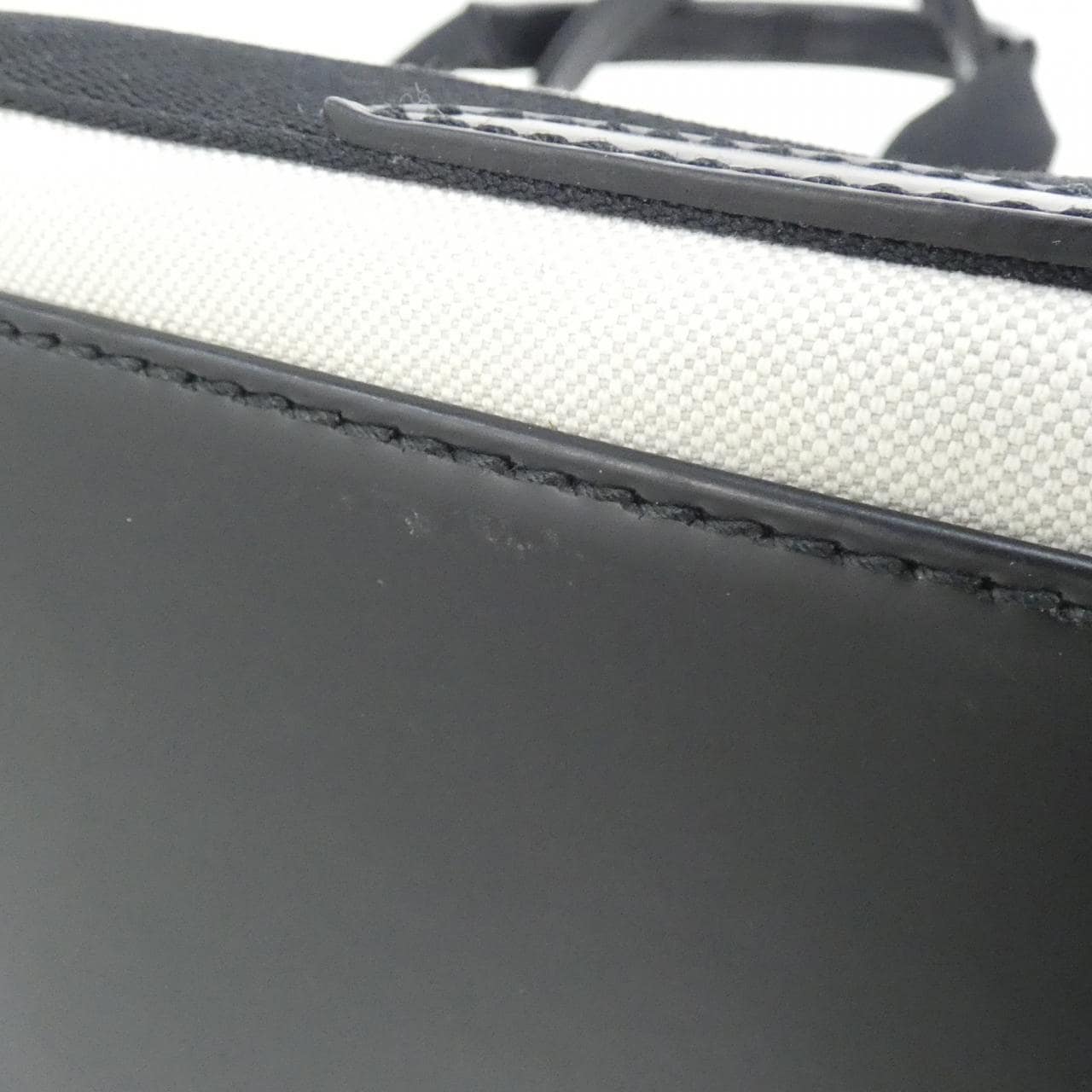 バレンシアガ ネイビー カバス M 581292 2HH3N ショルダーバッグ