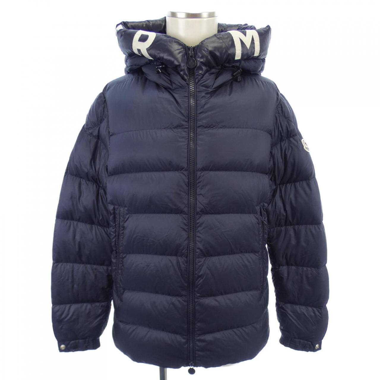 モンクレール MONCLER ダウンジャケット