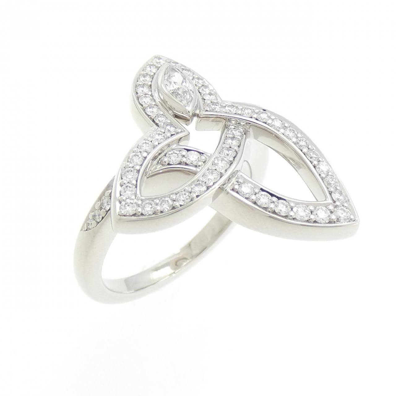HARRY WINSTON Lily cluster ring