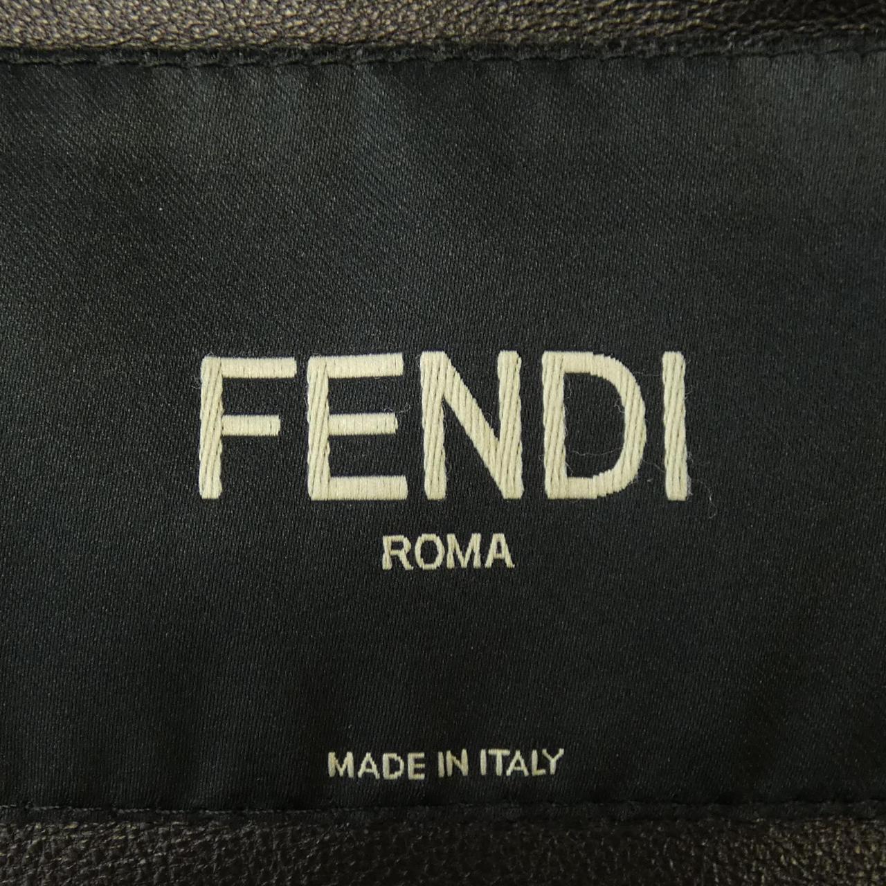 フェンディ FENDI レザージャケット
