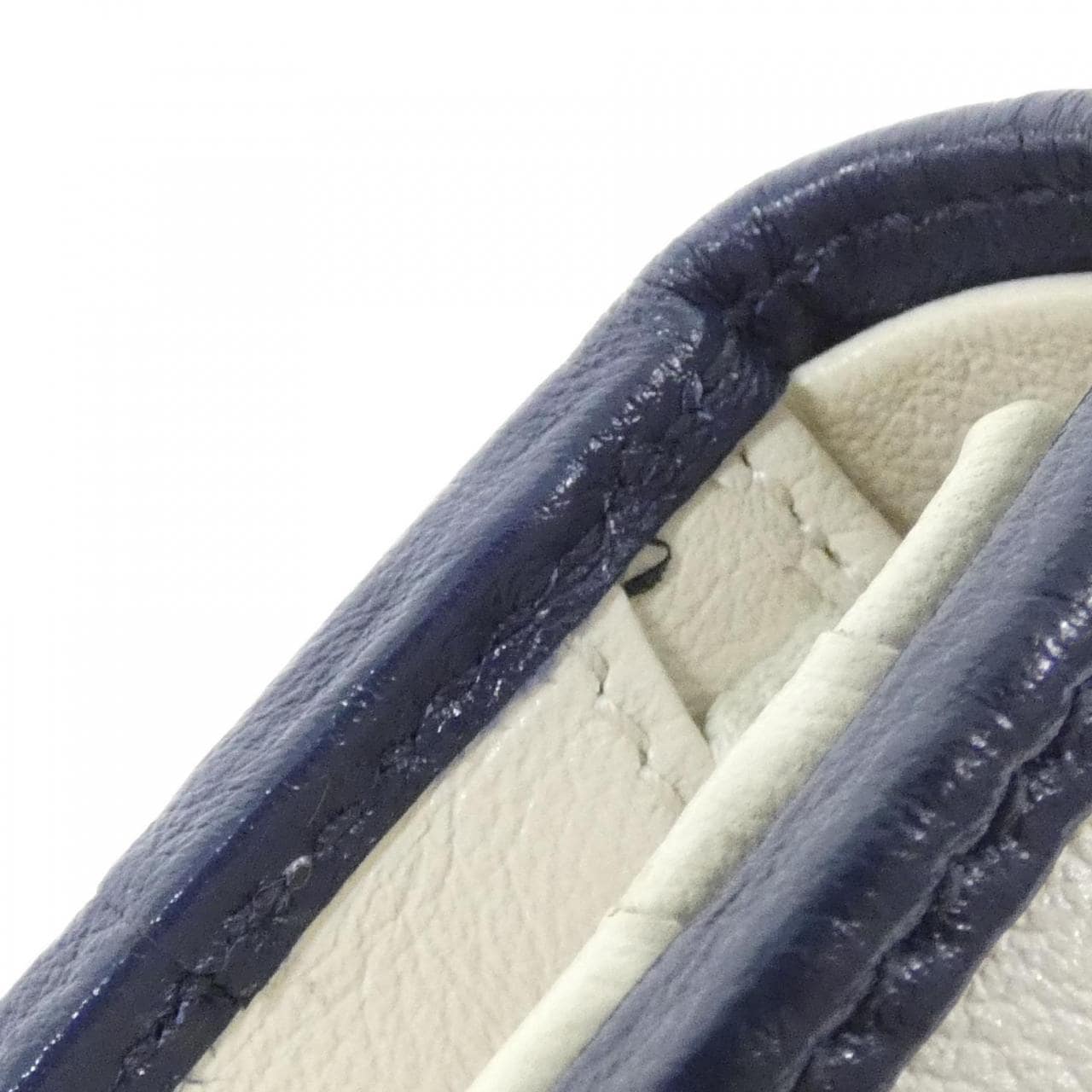 グッチ GG MARMONT 573811 0OLFX 財布