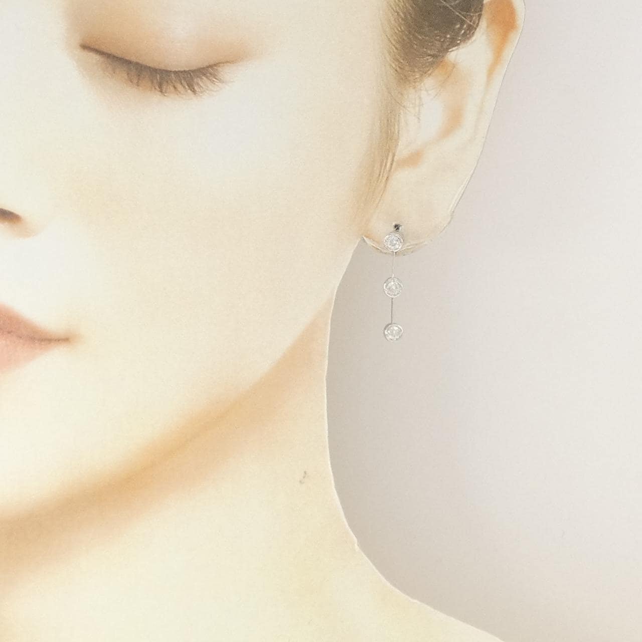 K18WG ダイヤモンド ピアス 0.60CT