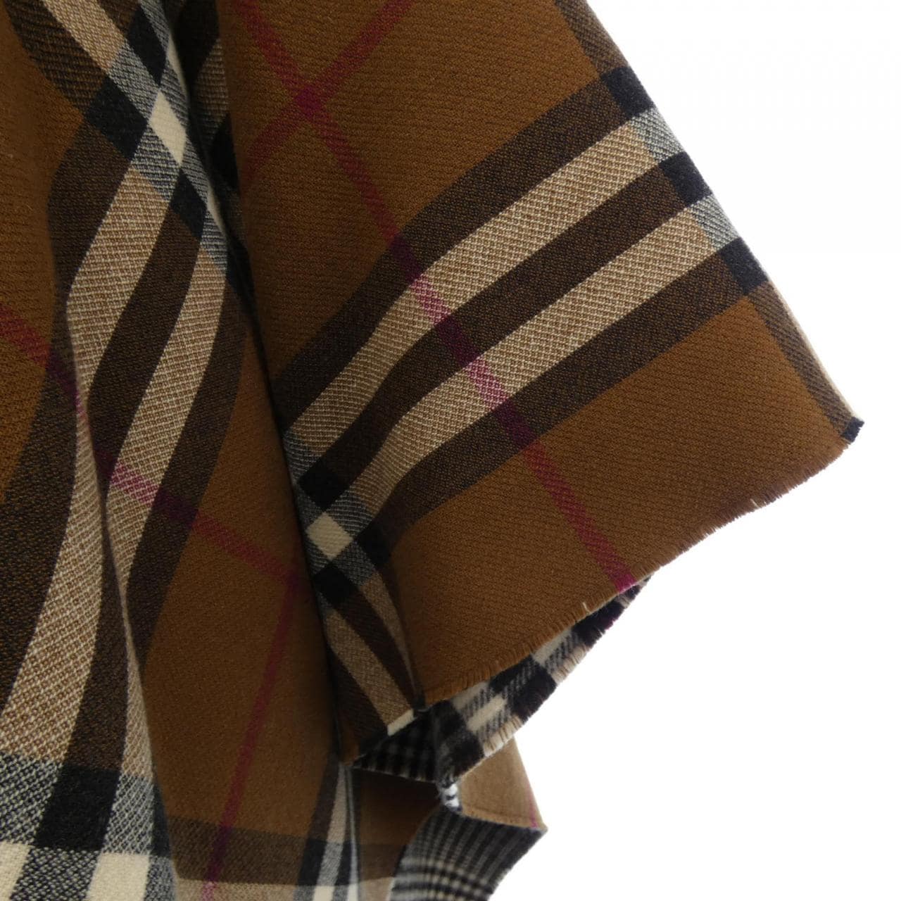 BURBERRY cape