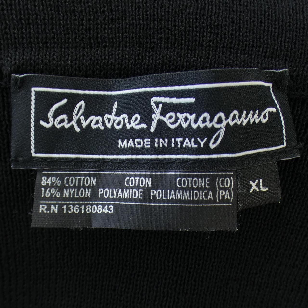 サルヴァトーレフェラガモ SALVATORE FERRAGAMO カーディガン