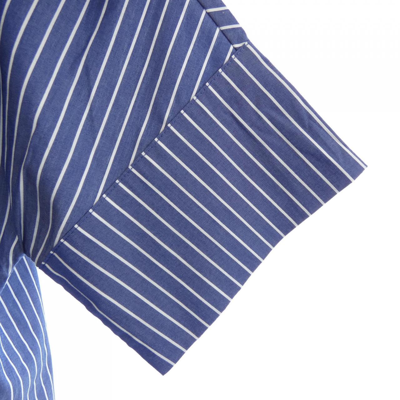 IL VENTO&LA SATA トップス