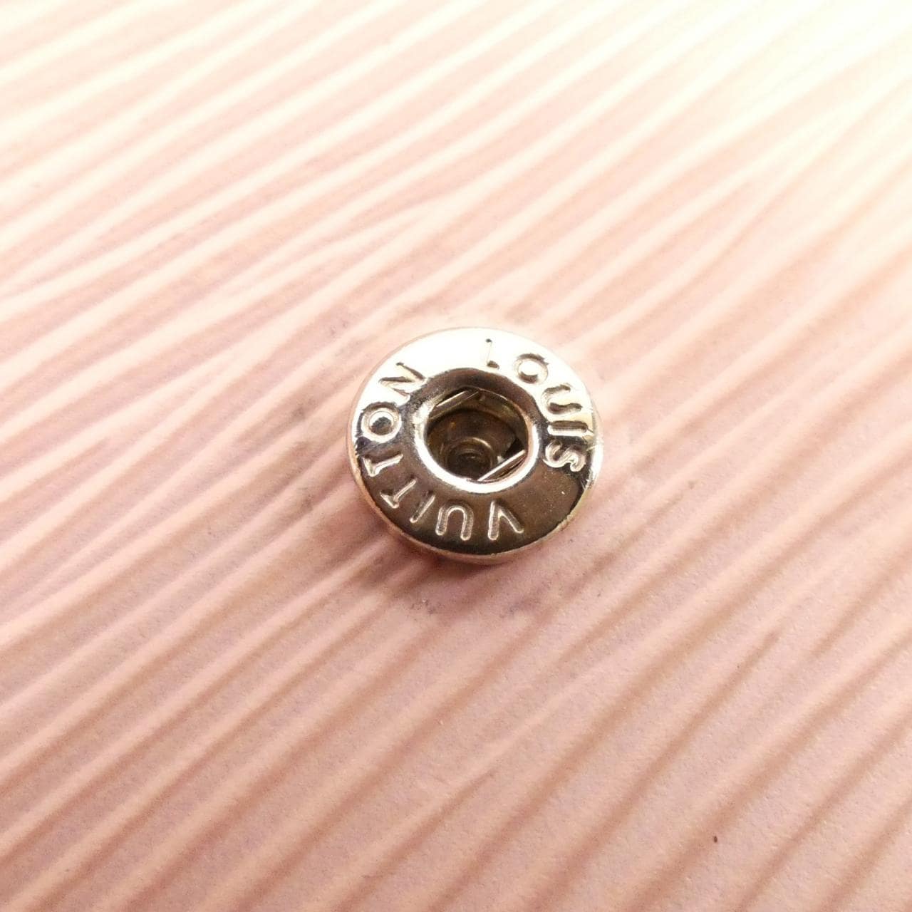 ルイヴィトン エピ ポシェット フェリシー M62467 ショルダーバッグ